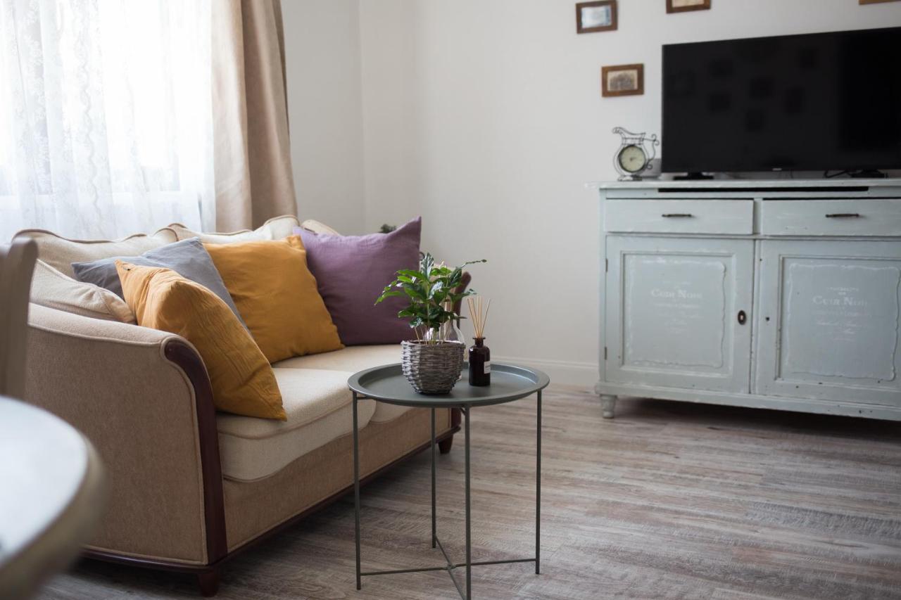 Kuria Apartman Budapest With Free Parking Экстерьер фото