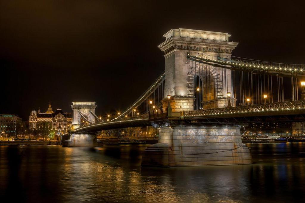 Kuria Apartman Budapest With Free Parking Экстерьер фото