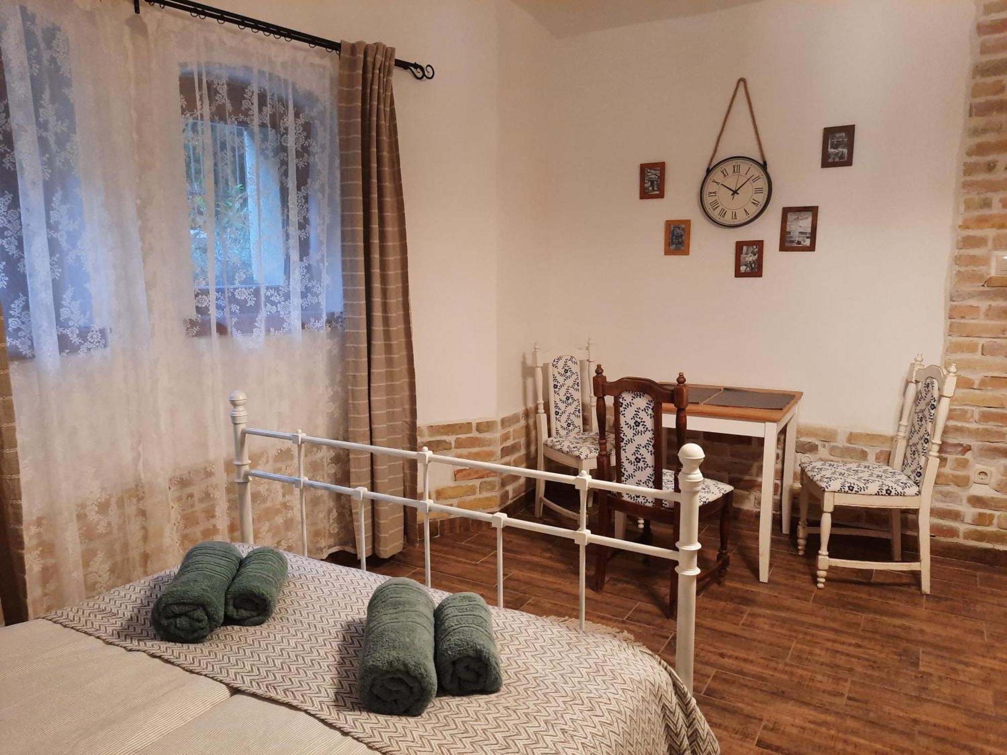 Kuria Apartman Budapest With Free Parking Экстерьер фото