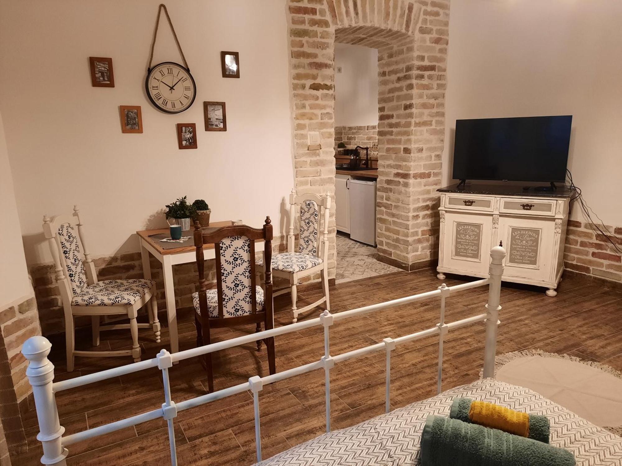 Kuria Apartman Budapest With Free Parking Экстерьер фото