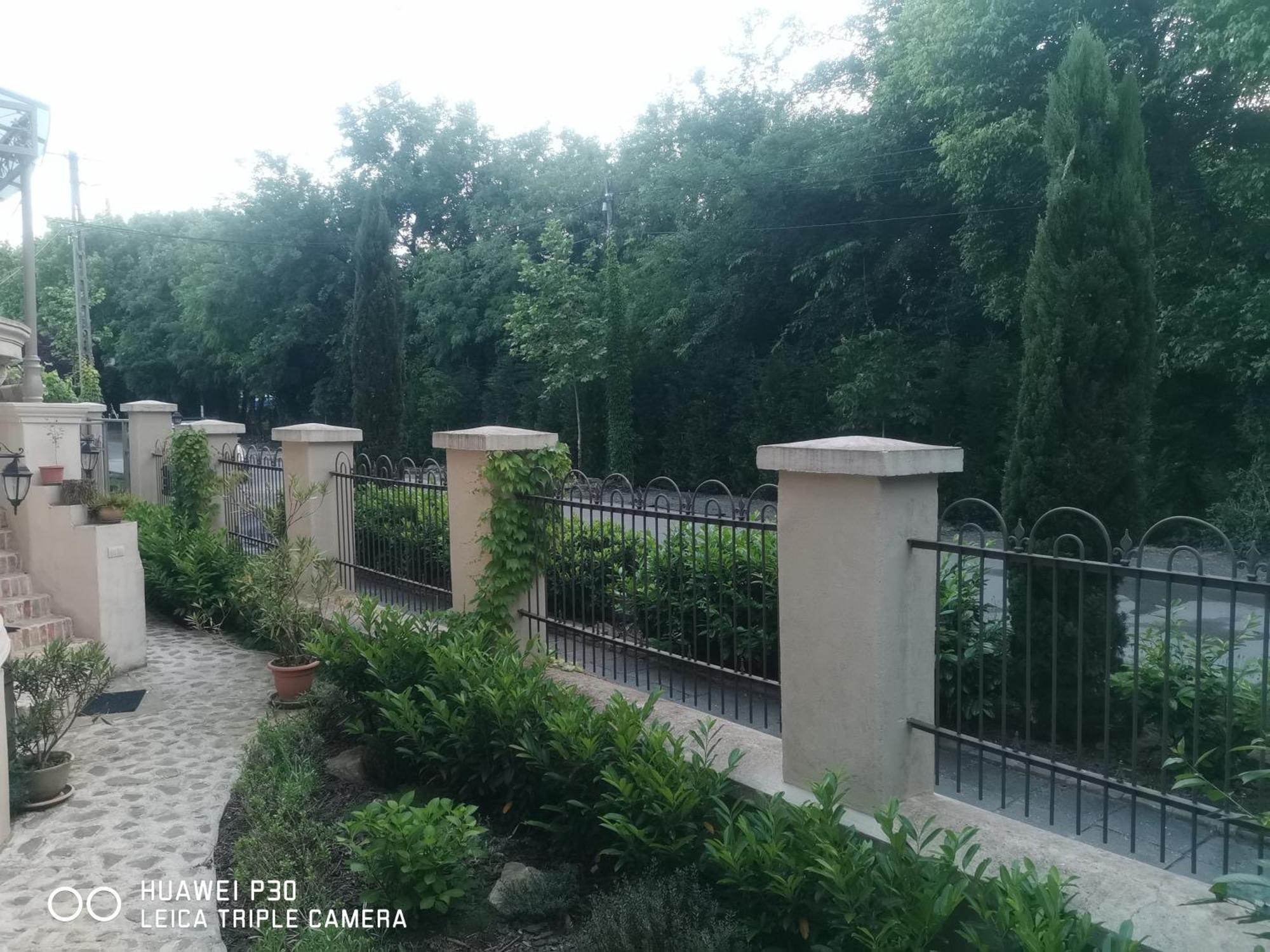 Kuria Apartman Budapest With Free Parking Экстерьер фото